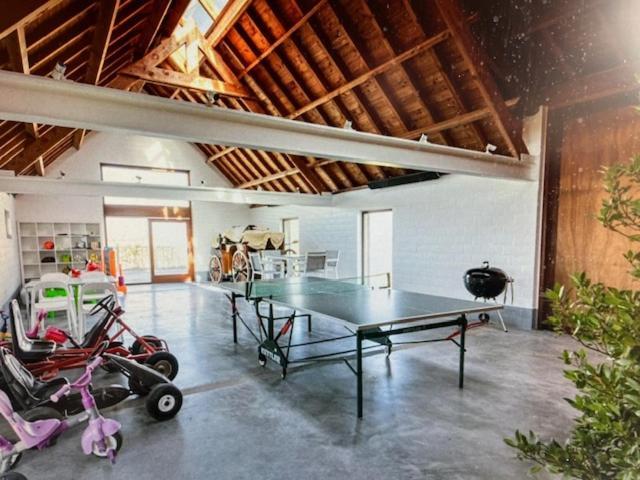 Schravenhoek Met Indoorzwembad En Sauna 베우른 외부 사진