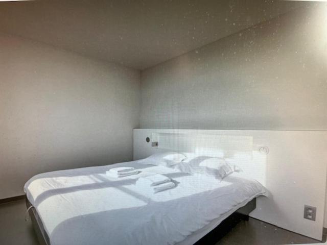 Schravenhoek Met Indoorzwembad En Sauna 베우른 외부 사진