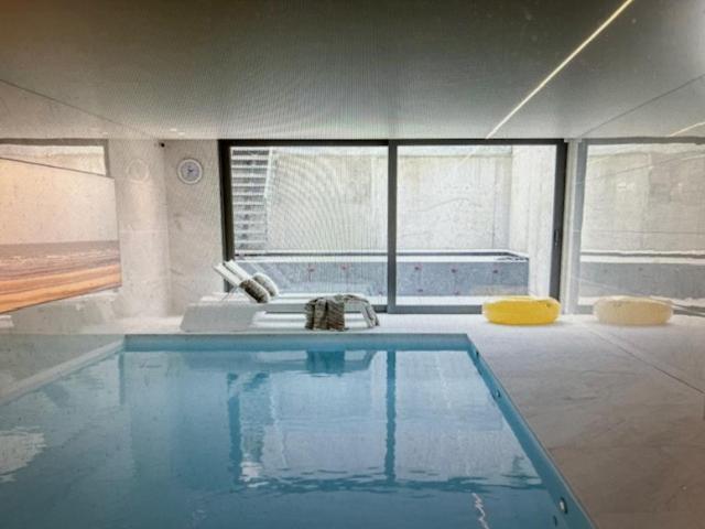 Schravenhoek Met Indoorzwembad En Sauna 베우른 외부 사진